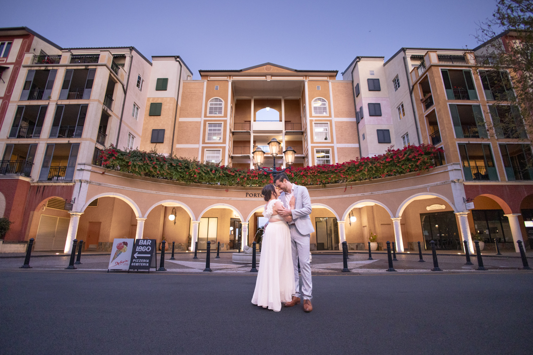 The Boulevard Emerald Lakes Engagement Photographer 017