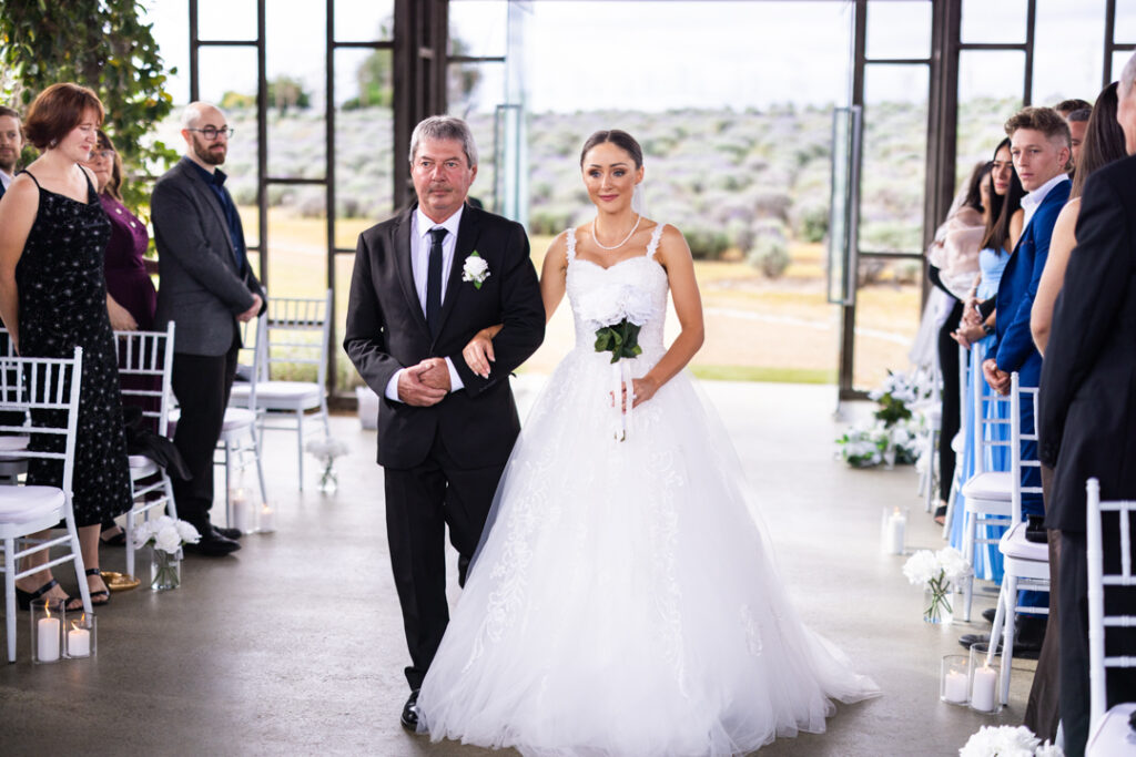 Kooroomba Vineyard Wedding Photos 058