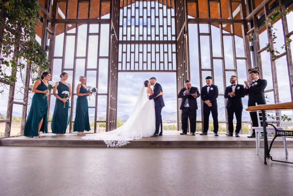 Kooroomba Vineyard Wedding Photos 075