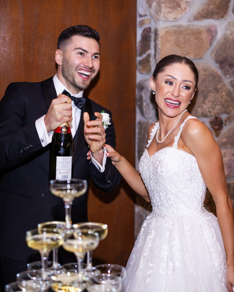 Kooroomba Vineyard Wedding Photos 111