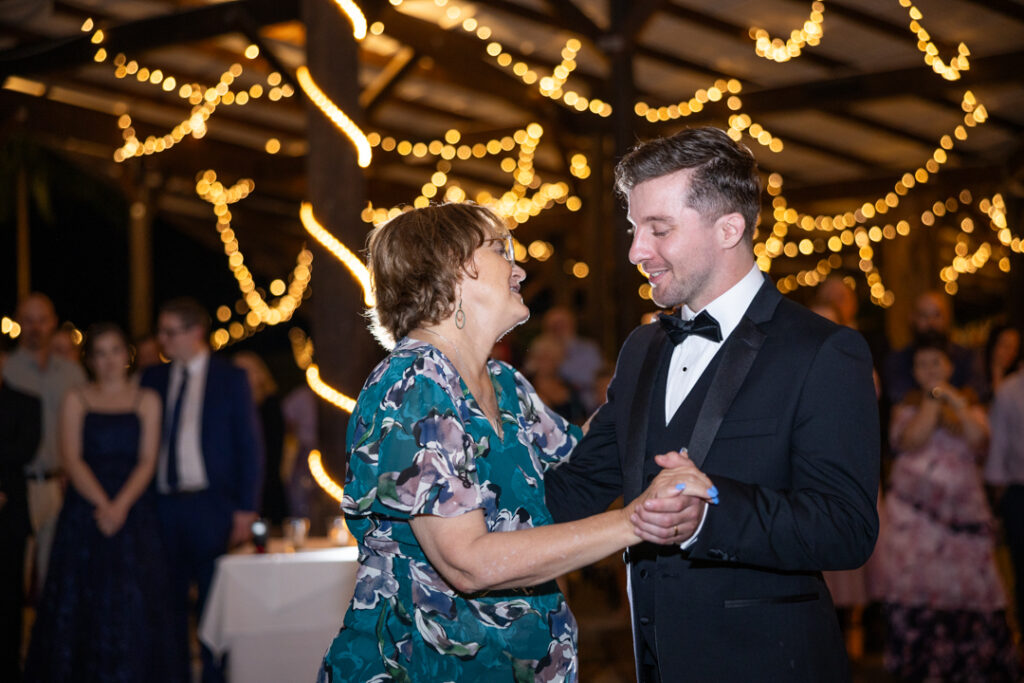 Tamborine Mountain Glades Wedding Photos 074