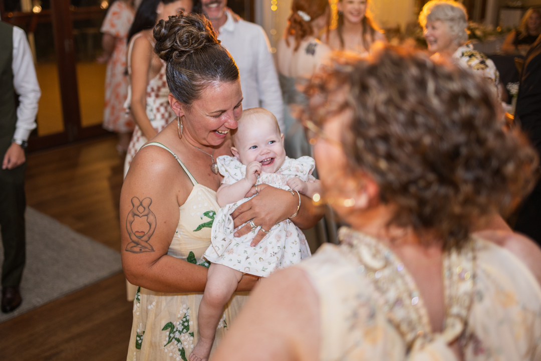 Cedar Creek Estate Wedding Photographer 094